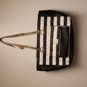Betsey Johnson Handbag (Final price)